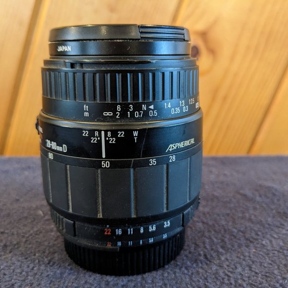 Nikon SLR F60 body for parts/repair.   Lens is in great condition. - Picture 6 of 11